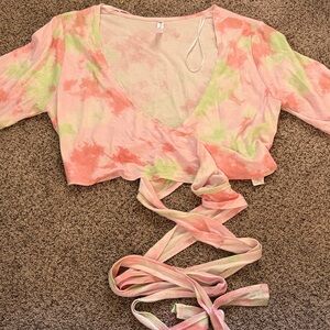 Fabletics wrap top tie dye size large